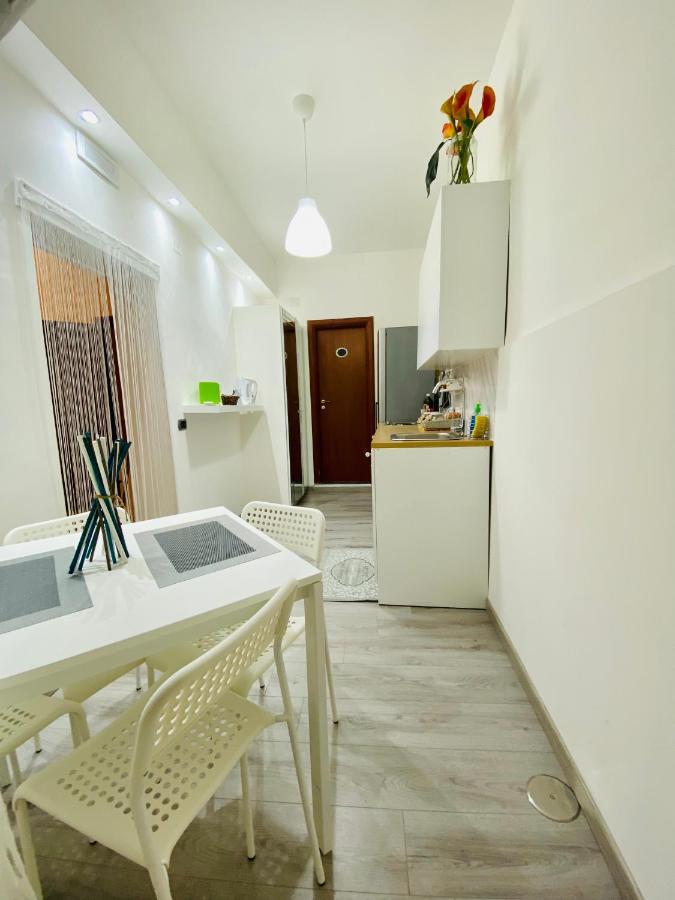 Figurari Home Napoli Exteriör bild
