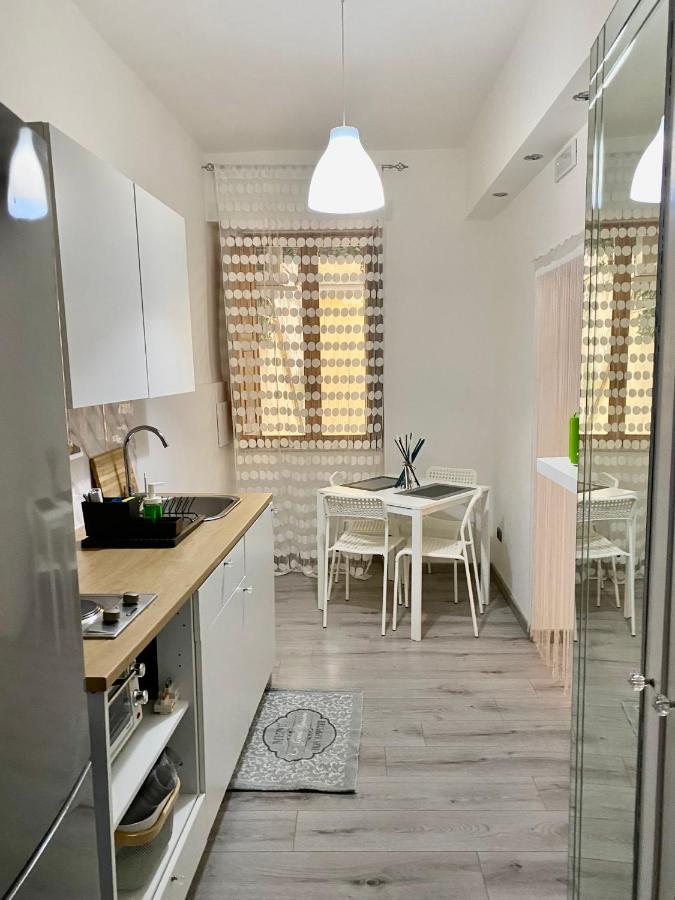 Figurari Home Napoli Exteriör bild
